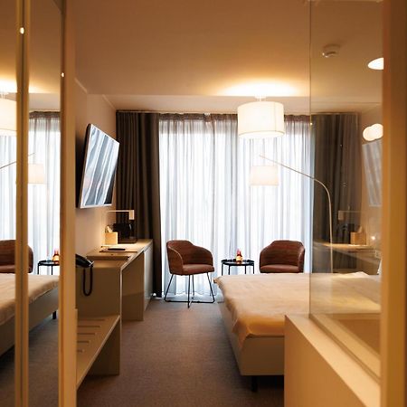 Millennium Hub & Hotel Constanta Bagian luar foto