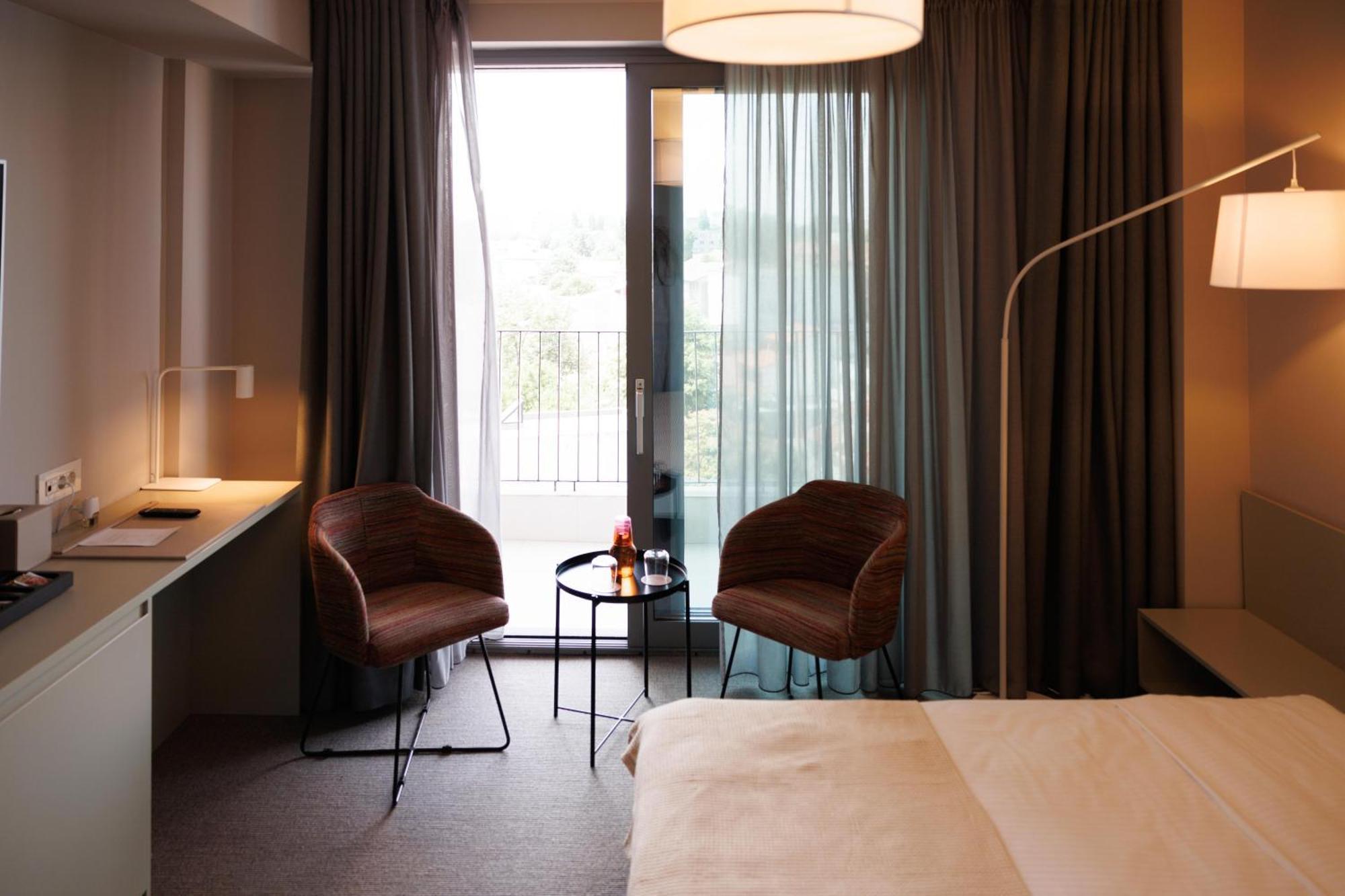 Millennium Hub & Hotel Constanta Bagian luar foto