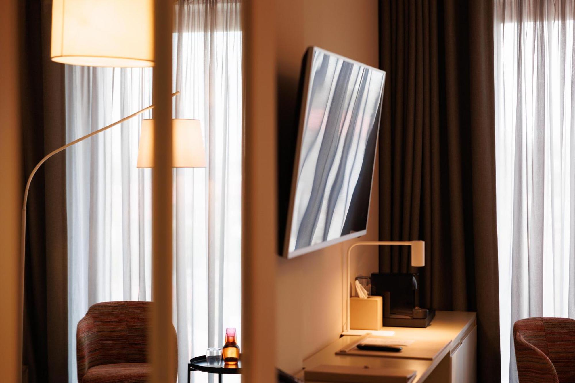 Millennium Hub & Hotel Constanta Bagian luar foto